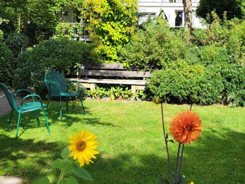Foto: BGL. – In Anpassung an veränderte Lebenssituationen seiner Besitzenden bietet der Garten die Chance, immer wieder neu Räume für Freude, Gesundheit und Gemeinschaft zu schaffen.