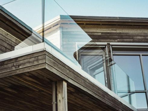 Nachhaltiges Bauen wird immer beliebter - zurecht Foto von Ehud Neuhaus auf Unsplash