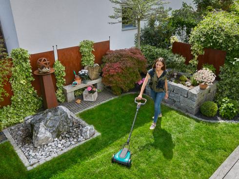 BIld Gardena: HandyMower ideal für kleine Rasenflächen, wie z.B. Vorgärten