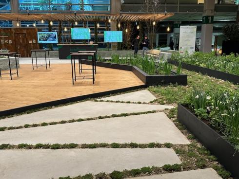 Bild garten.ch: JardinSuiss ist wiederum mit einem grossen Garten vertreten. Als Berufsverband sind sie quasi das Herzstück der blühenden Zukunft. 